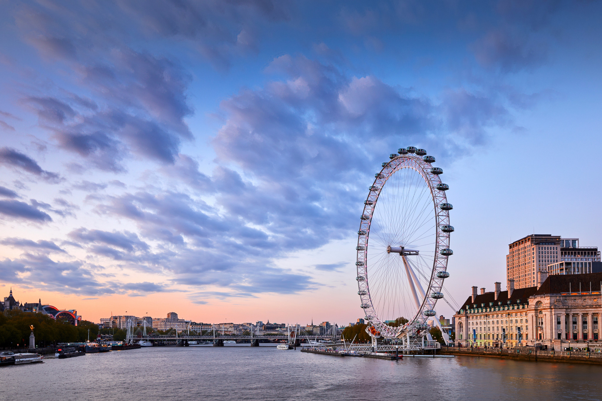 London Eye Admission Tickets with Fast Track Access - Photo 1 of 25